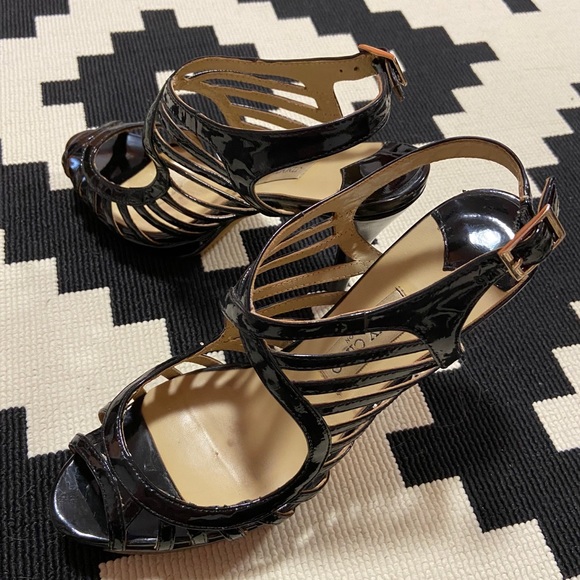 Jimmy Choo Shoes - Picture 8 of 16